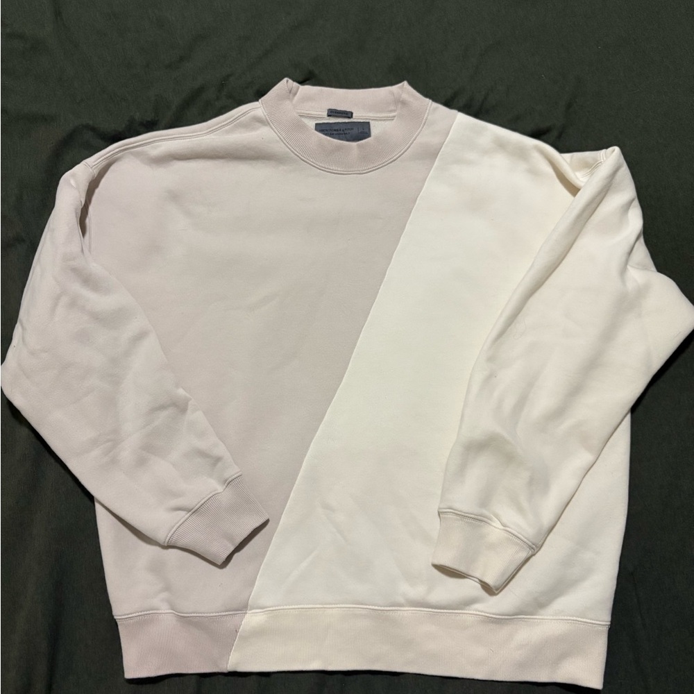 Abercrombie & Fitch Two-Tone Essential Crew Sweatshirt, Size L